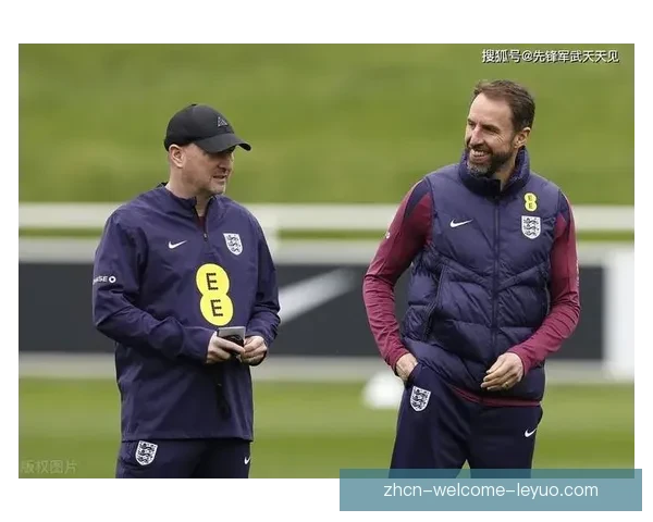 哈哲尔与阿尔雷瓦激战精彩回顾及赛场表现分析